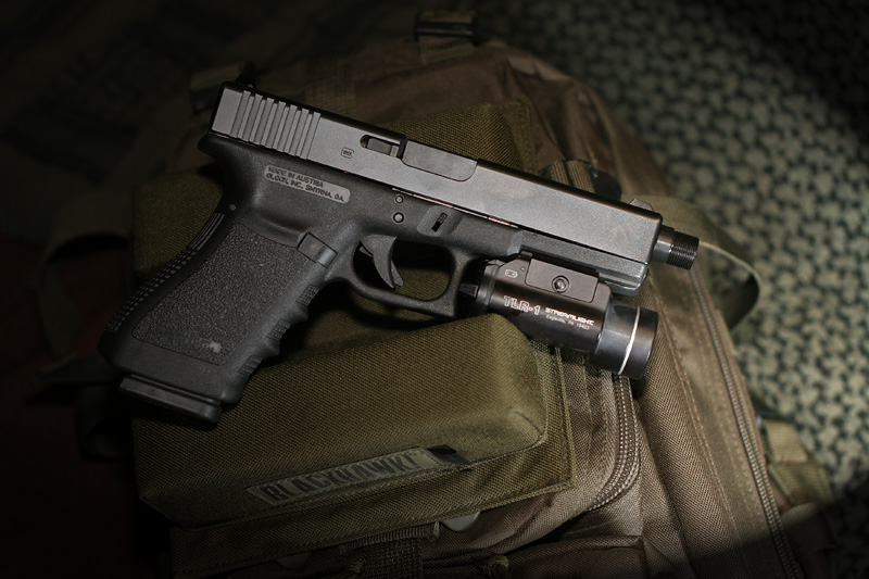 threadedglock01.jpg