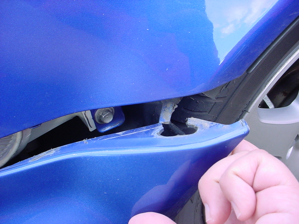 Honda civic front bumper popped out store